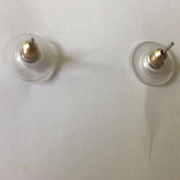 Vintage Red Poinsettia Earrings - Picture 5 of 8